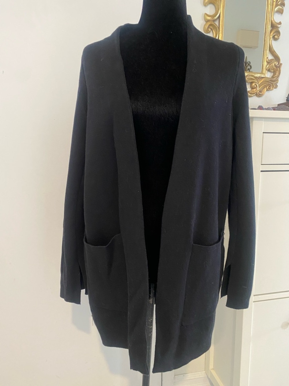 Black open Cardigan  with long sleeves good quality Size Small